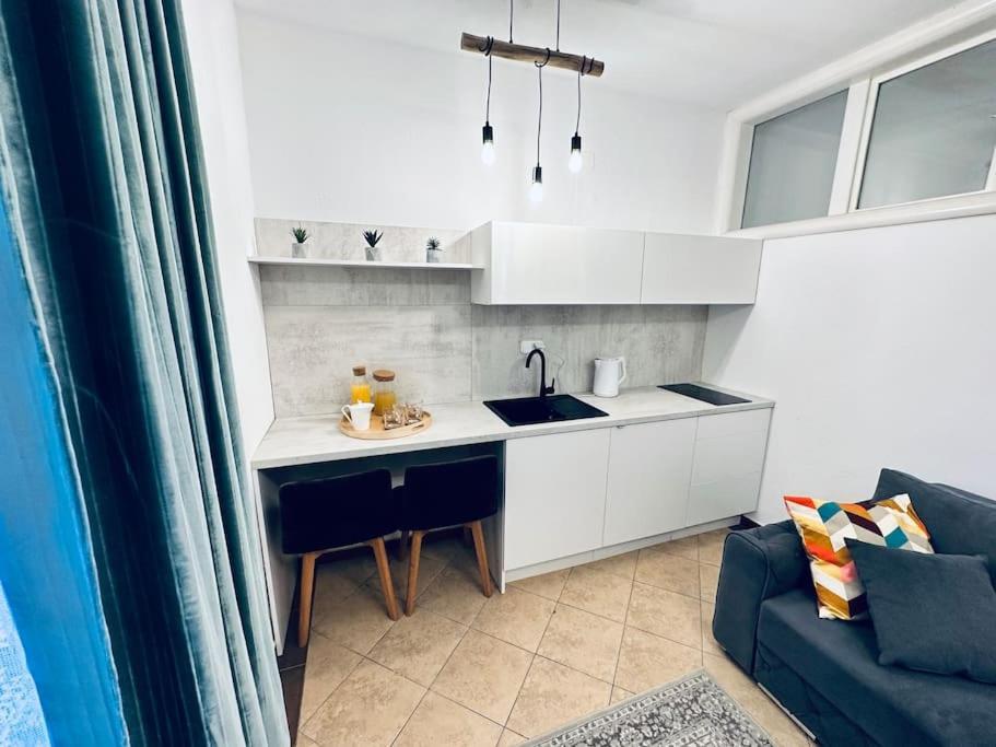 Beautiful Fully Renovated Apartment By The Sea, Large Balcony With Enchanting Views Neum Zewnętrze zdjęcie