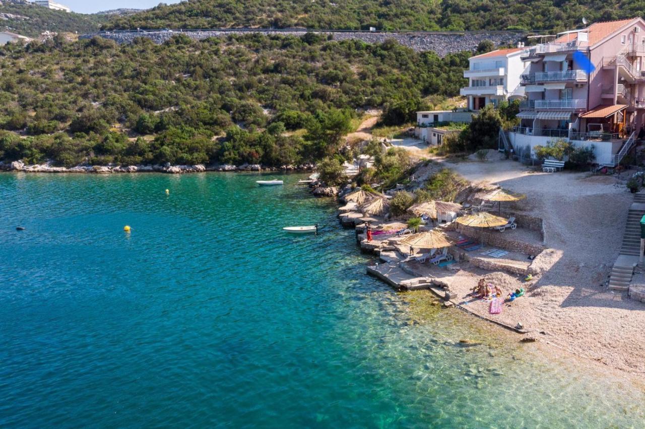 Beautiful Fully Renovated Apartment By The Sea, Large Balcony With Enchanting Views Neum Zewnętrze zdjęcie